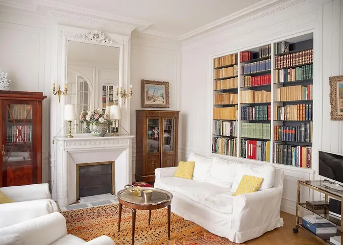 Apartment Luxurious Trocadero & Eiffel Tower